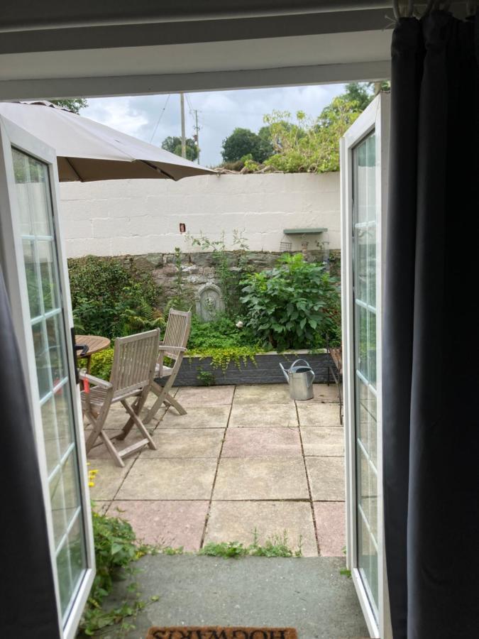 Apartment Bryntirion With Hot Tub Llanfair Caereinion